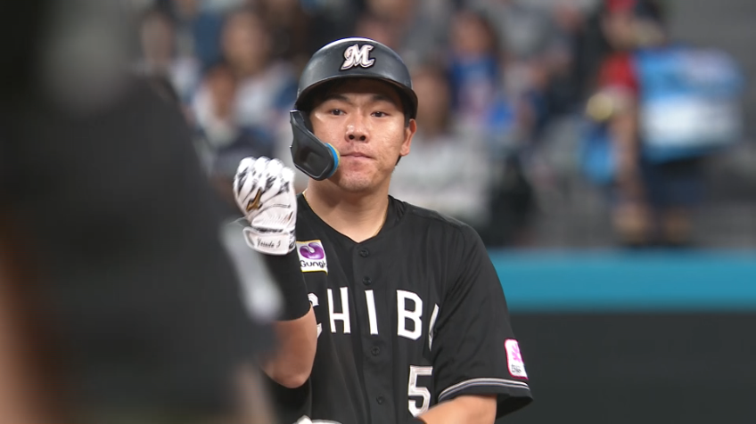 5回表・M安田尚憲 走者一掃のタイムリー3ベースで逆転!!