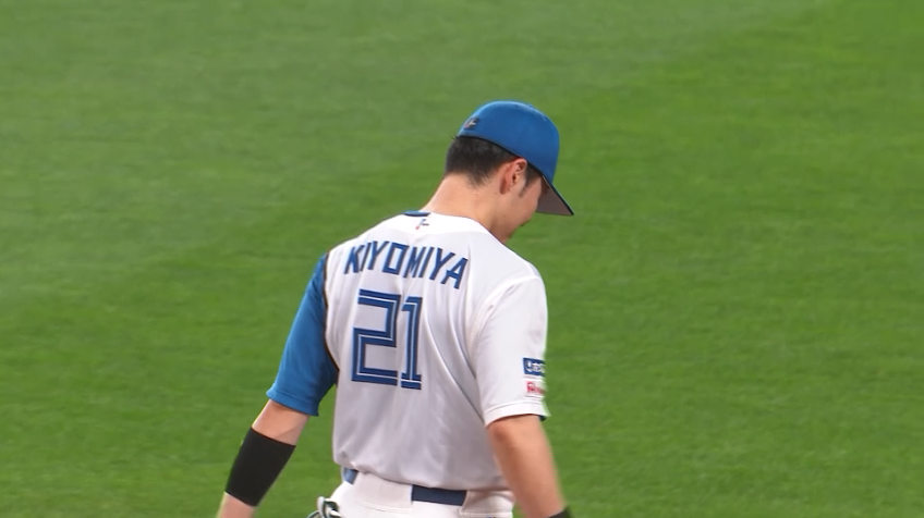 4回表・F清宮幸太郎 強烈な打球を華麗に捌く!!