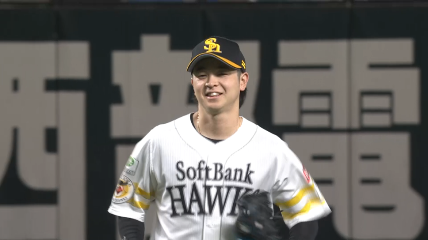 2回表・H川瀬晃 好反応!! 難しい打球をジャンピングキャッチ!!