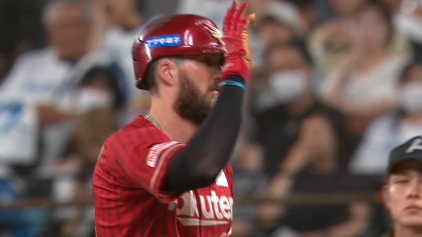 7回表・Eマッカスカー レフトへのタイムリーヒットで追加点!!