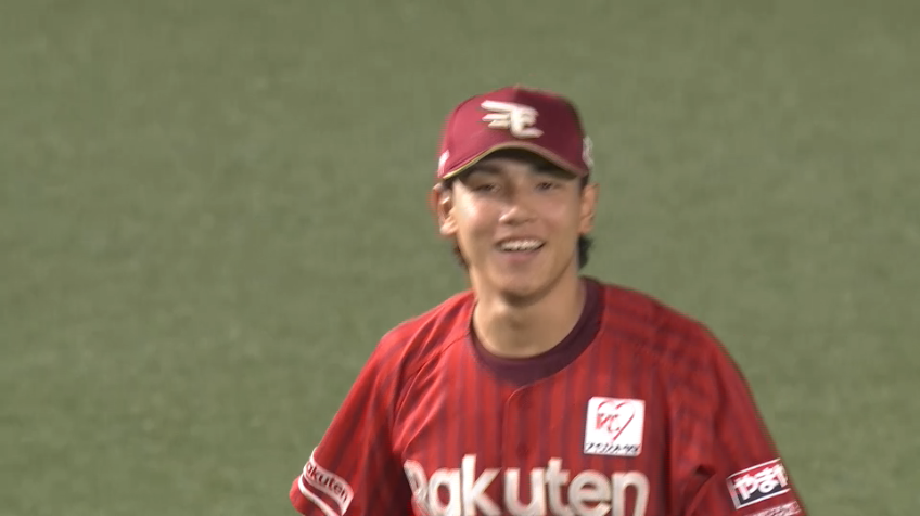 6回裏・E小森航大郎 ライト前に落ちそうな打球を見事キャッチ!!