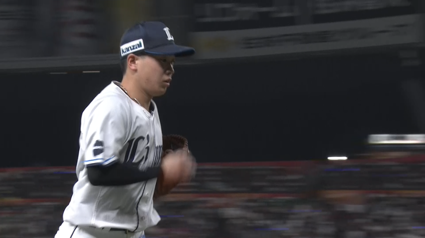 3回表・L滝澤夏央 三遊間を抜けそうな打球に追いつきアウトに!!