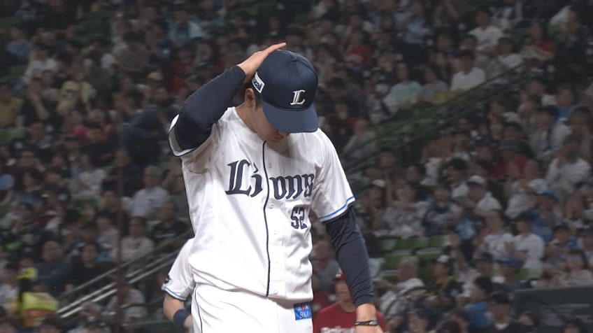 8回表・L篠原響 高卒2年目でのシーズン30ホールド達成!!