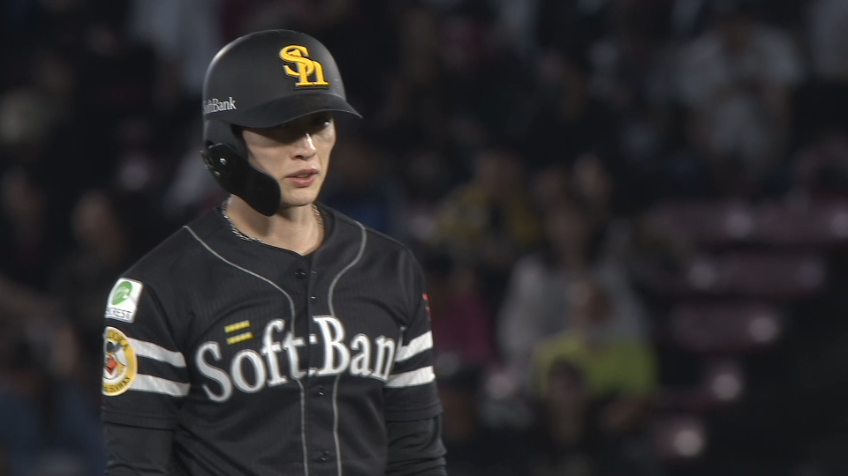 3回表・H周東佑京 初球から走って今季29個目の盗塁!!