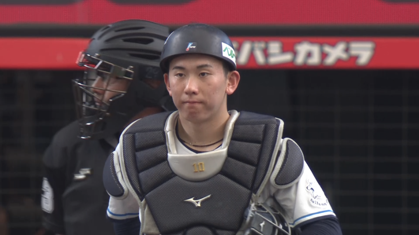 3回表・L小島大河 俊足のランナーを刺す完璧な送球!!