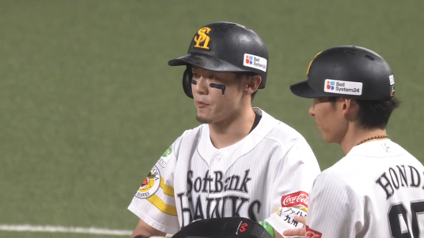 1回裏・H牧原大成 セカンドの横を抜ける先制タイムリーヒット!!