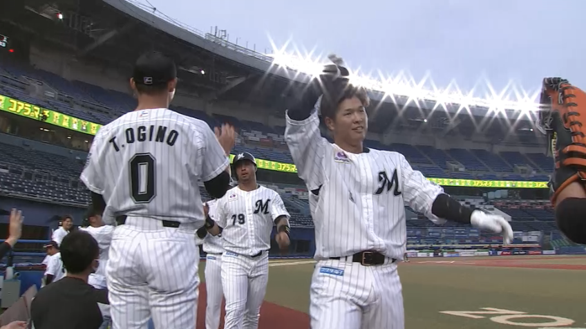 1回裏・M中村奨 左中間への満塁ホームラン！点差を５点に広げる！