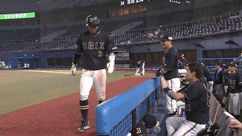 7回表・B安達 HRの次は足で魅せる!!好走塁で追加点!!