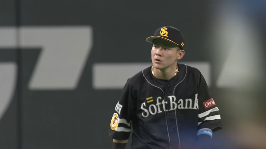 7回裏・H牧原 逆シングルからの素早い送球でアウトを取る!!