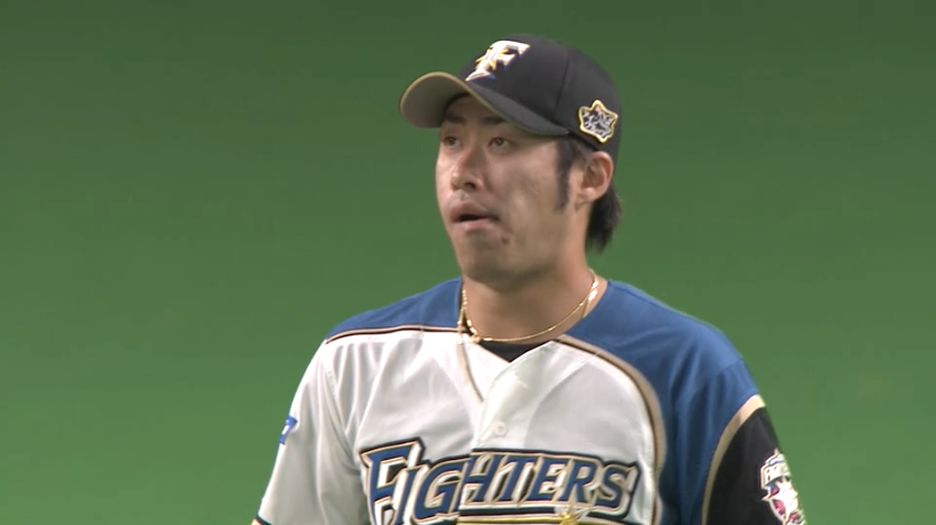 9回表・F秋吉 インコースのスライダーで三振を奪う！