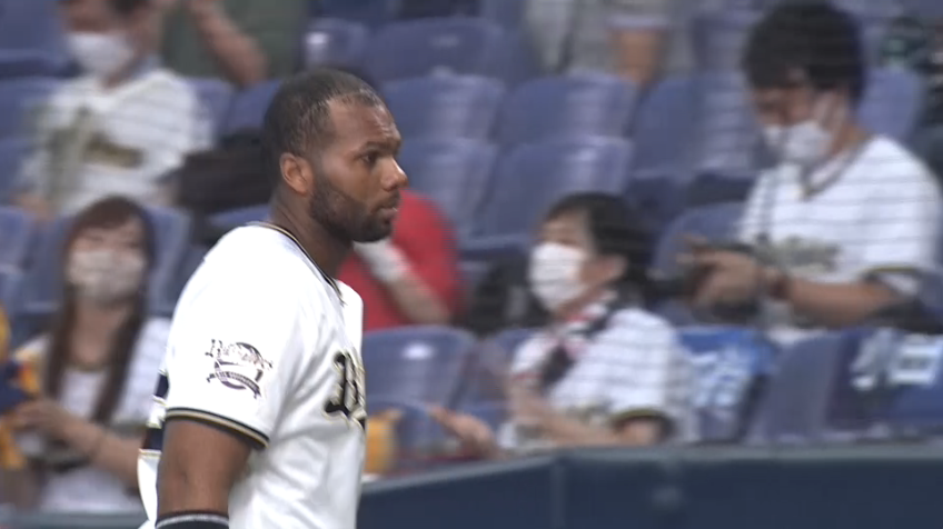 8回裏・Bロドリゲス 勝利を大きく引き寄せる2点タイムリー!!