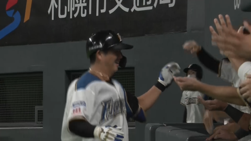 2回裏・F横尾 今季初ホームランはレフトへの同点弾!!