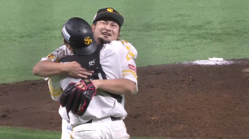 9回表・H森 マリーンズ打線が粘るも押し切り、ホークスが4年連続日本シリーズ進出決定!!