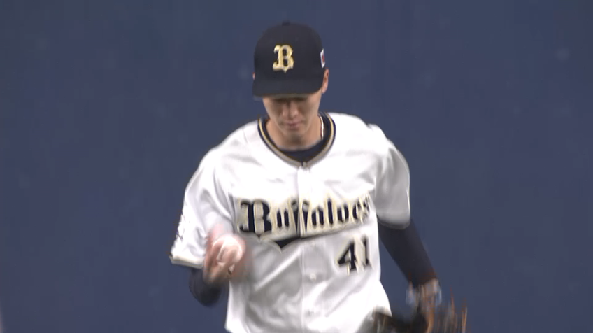 2回表・B佐野 強烈な当たりをジャンピングキャッチ!!