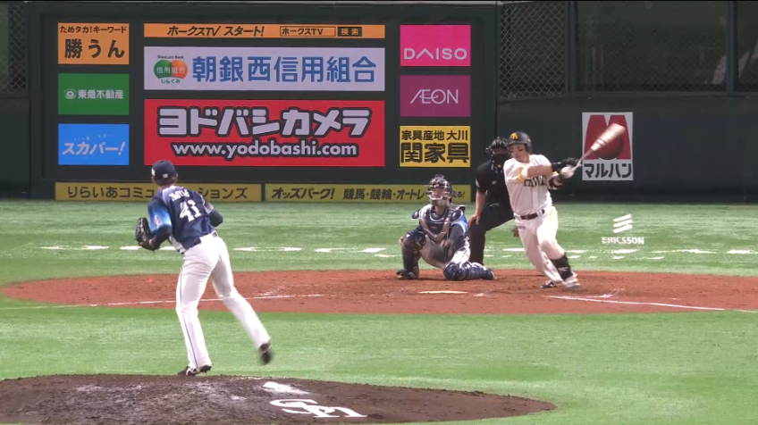 9回裏・H松田 ライトへ2点タイムリーヒット!!
