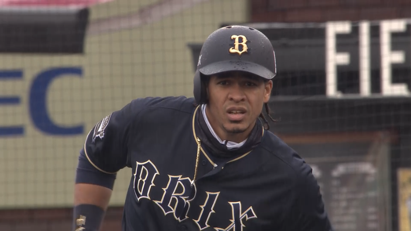 6回表・Bモヤ 外角の変化球を上手く捉え、2点タイムリーヒットを放つ!!