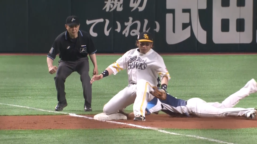 7回表・L金子 今季初盗塁で3塁を陥れる!!