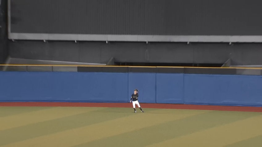 8回裏・B富山 わずか10球で1イニングを無失点に抑える!!