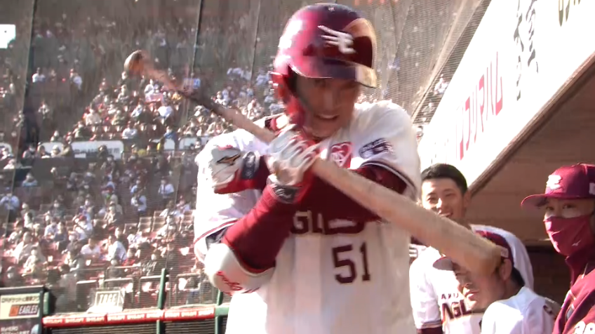 4回裏・E小郷 ライトスタンドへ第2号ソロホームランを放つ!!