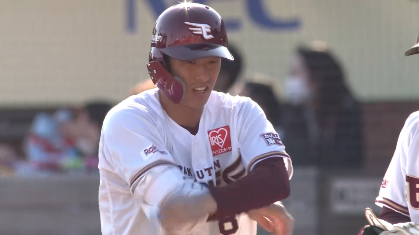 5回裏・E辰己 センターへ2点タイムリーヒット!!