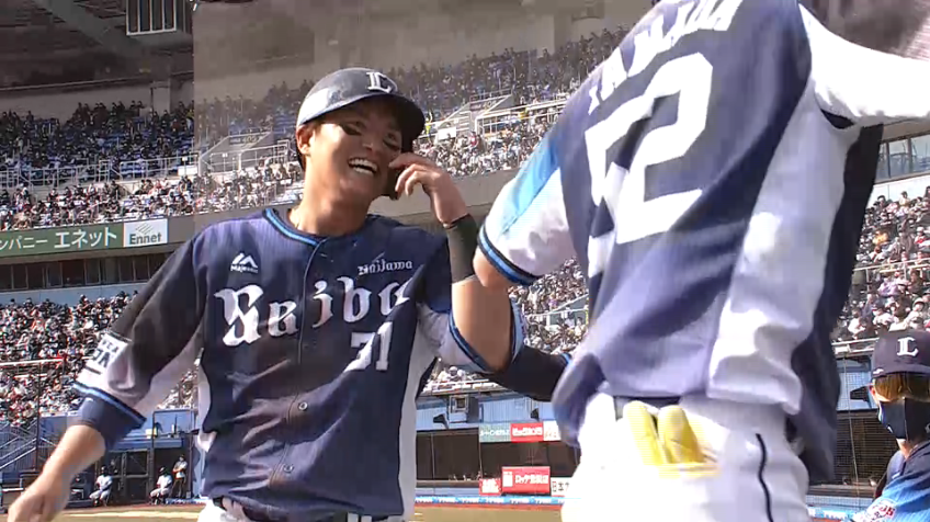 5回表・L山田 犠牲フライで勝ち越しに成功!!