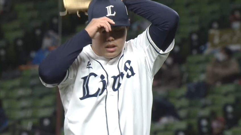 8回表・L平良 ランナー2塁としながらも空振り三振!!