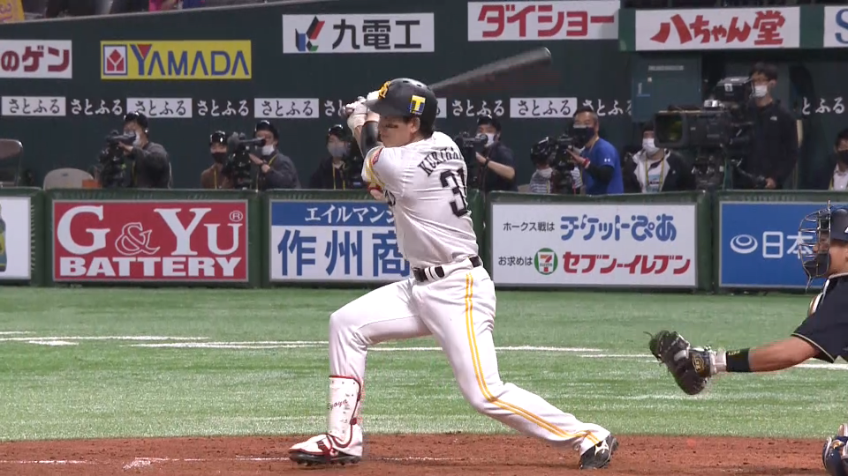 5回裏・H栗原 逆転の2点タイムリー2ベースヒットを放つ!!