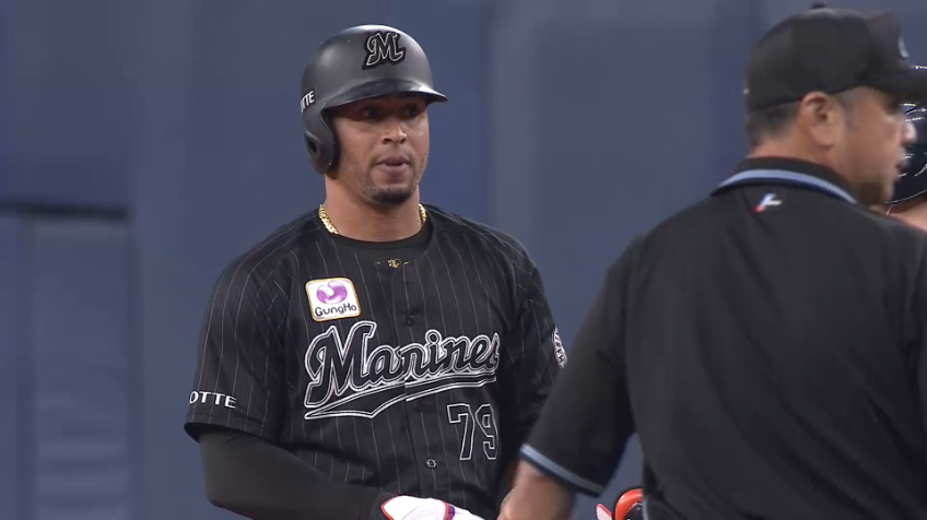 7回表・Mマーティン YES!! タイムリー!! フェンス直撃の2ベースで追加点!!