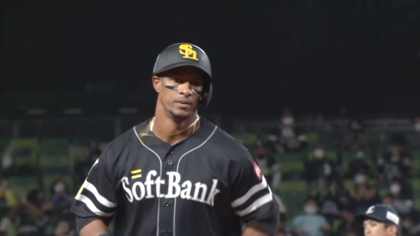 3回表・Hグラシアル バックスクリーン直撃の2試合連続2ランホームランで追加点!!