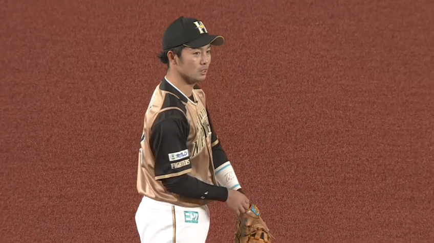 6回裏・F谷内 くるっと!! 華麗な守備!!