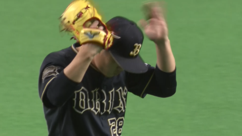 8回裏・B富山 1点リードの場面に登板し、3者連続空振り三振を奪う完璧なリリーフを魅せる!!