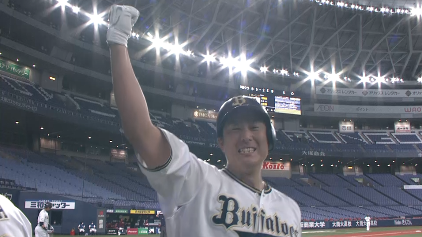 8回裏・B杉本 特大アーチで点差を突き放す!!