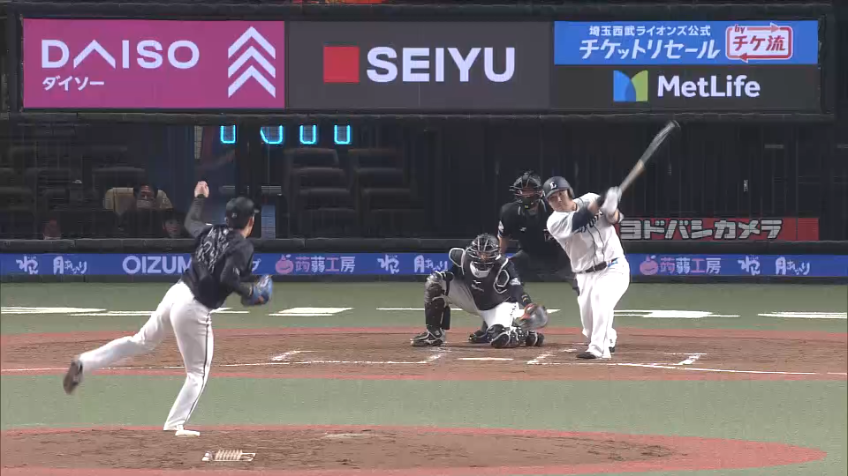 3回裏・L中村 軽打で流す同点タイムリー!!