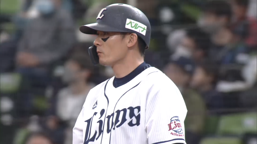 1回裏・L栗山 センターへの先制タイムリーヒット!!