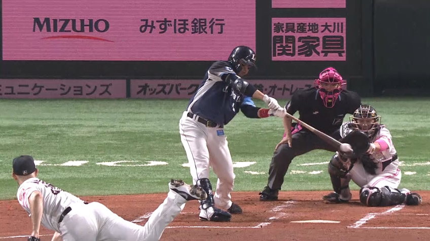 1回表・L栗山 レフトへ先制タイムリーヒット!!