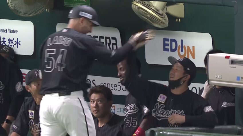 2回表・Mレアード 今季第4号となるレフトスタンドへのソロホームラン!!