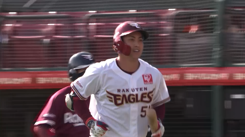 4回裏・E小郷 打球が残った!! 不意打ちのセーフティスクイズ成功!!