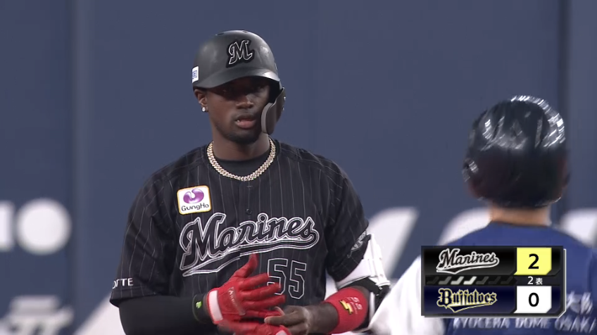 2回表・Mエチェバリア 変化球を捉えて貴重な先制点奪う2ベースヒットを放つ!!