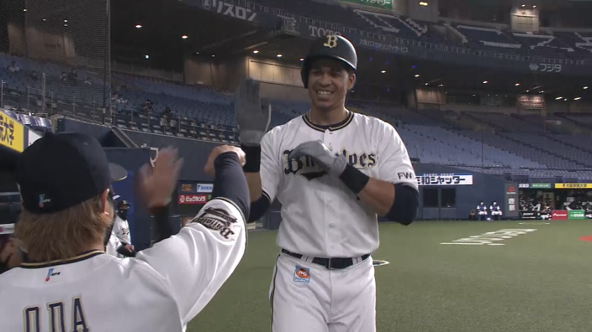 2回裏・Bモヤ ライトスタンド上段へ届く特大ホームランで反撃開始!!