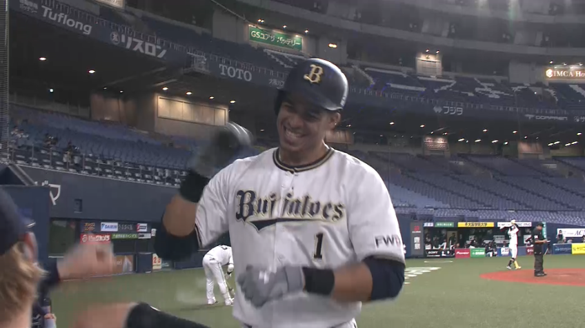 6回裏・Bモヤ 弾丸ライナーで叩き込んだ!! 今日2本目となるホームランを放つ!!