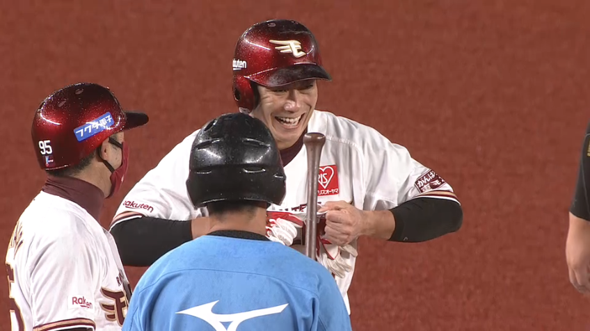 4回表・E岡島 先制タイムリー3ベース!!