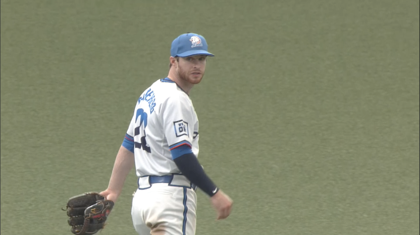 9回表・Lスパンジェンバーグ レーザービームで追加点を阻止!!