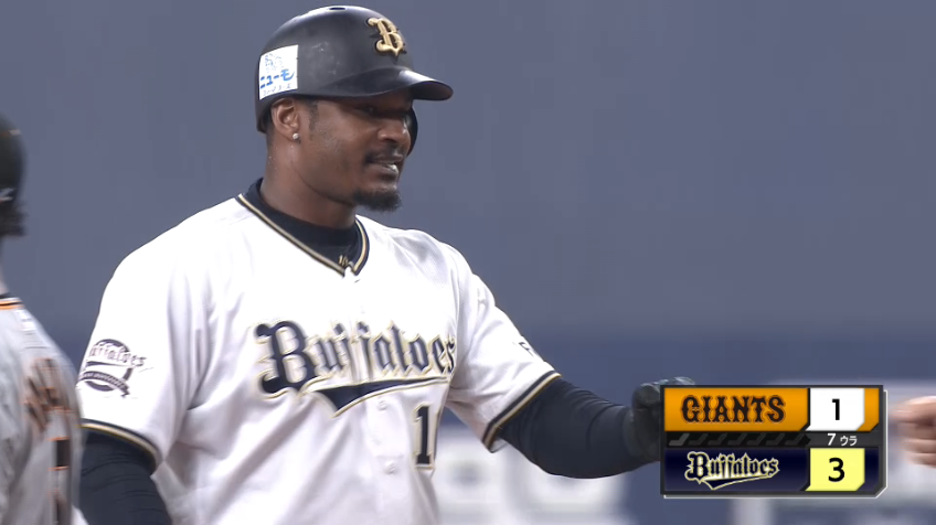 7回裏・Bジョーンズ タイムリーヒットでリードを広げる!!