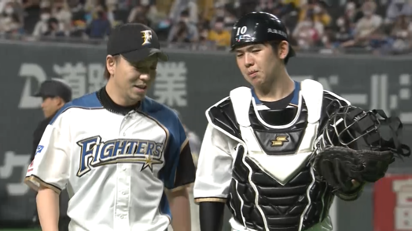 8回表・F宮西 この回きっちり三者凡退に抑える好リリーフ!!