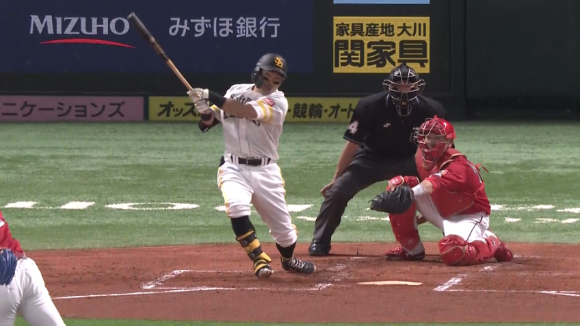 2回裏・H中村晃 ライトへ先制のタイムリー2ベースヒットを放つ!!