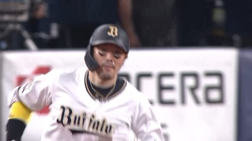 5回裏・B T-岡田 豪快な第7号3ランホームランを放つ!!