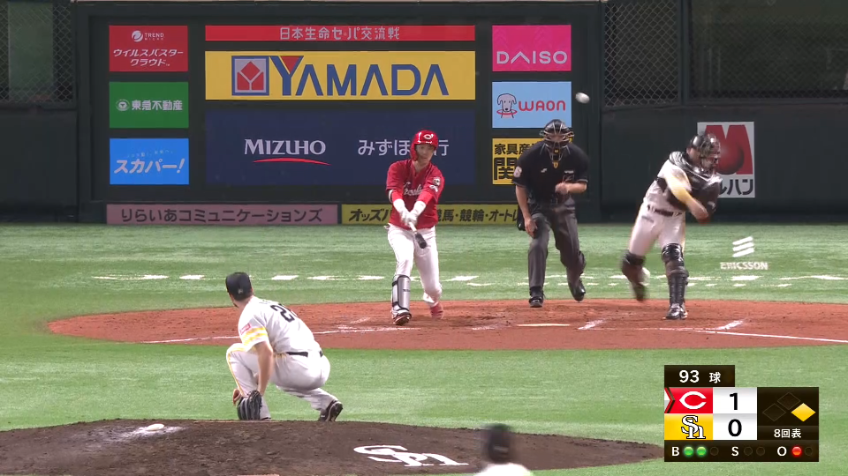 8回表・H甲斐 甲斐キャノン発動で盗塁を見事阻止!!