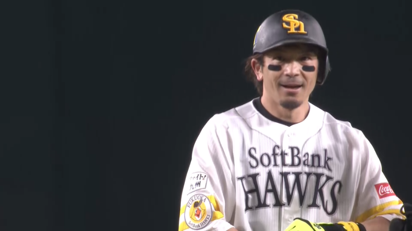 2回裏・H松田 1塁ランナーが一気に生還するセンターオーバーのタイムリー2ベースヒット!!