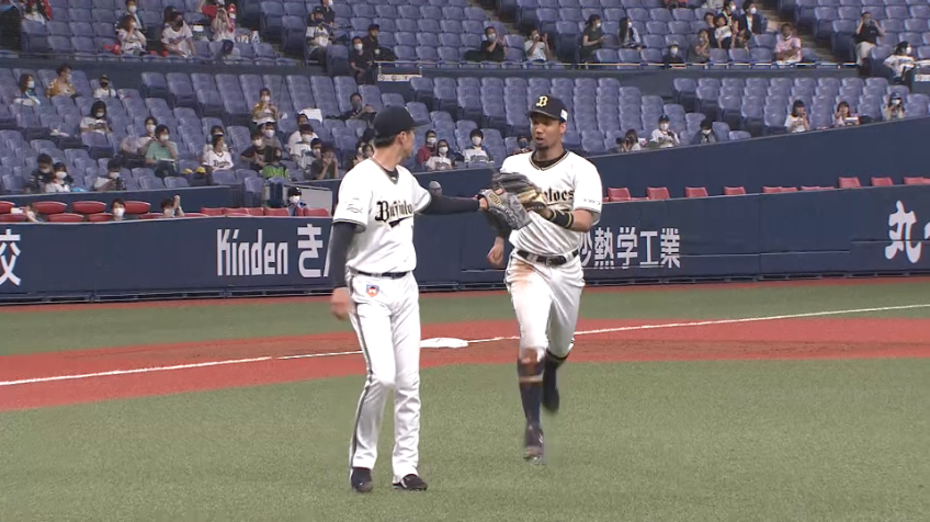 3回表・B宗 三塁線の強い当たりに飛びつきアウトにする!!