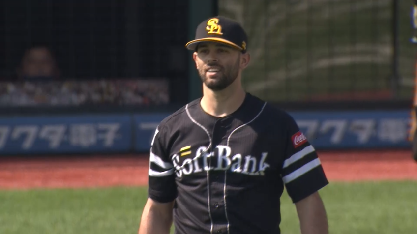 3回裏・Hマルティネス ピッチャー強襲のゴロに見事な反応を魅せ、ダブルプレーに打ち取る!!